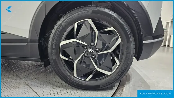 HYUNDAI IONIQ 5 STANDARD