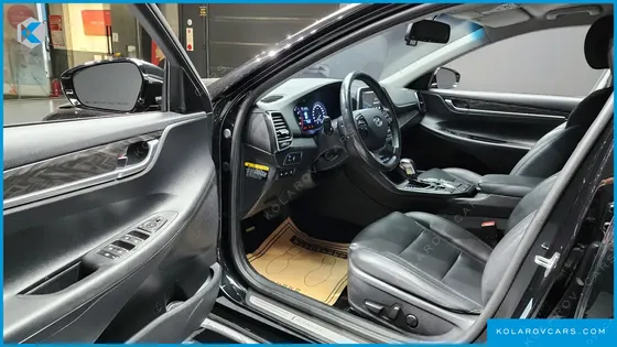 HYUNDAI GRANDEUR 3.0 MODREN BASIC (RENTAL CAR)