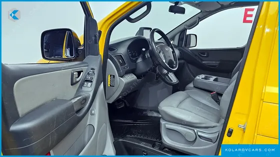 HYUNDAI STAREX 12-SEATER LPI WAGON