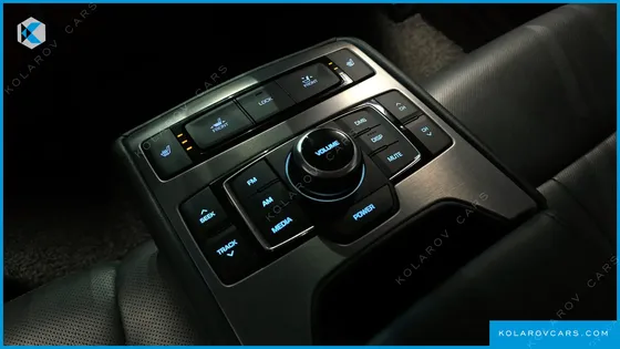 HYUNDAI GENESIS G330 MODERN