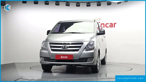 HYUNDAI STAREX 4WD 12-SEATER WAGON