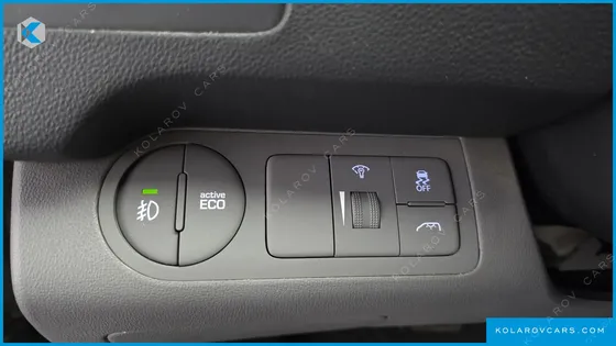 HYUNDAI STAREX 4WD 12-SEATER WAGON