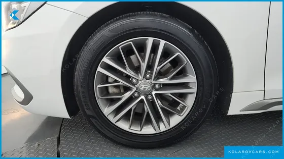 HYUNDAI GRANDEUR 3.0 LPI DSABLED PERSON