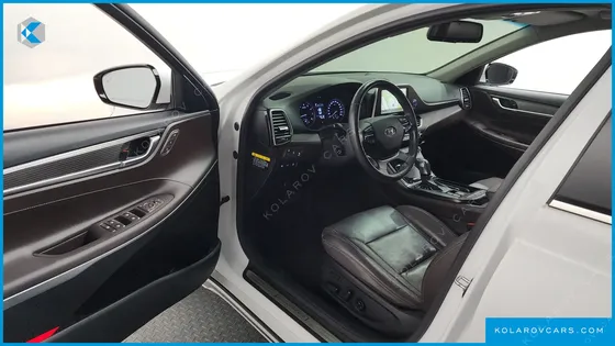 HYUNDAI GRANDEUR 3.0 LPI DSABLED PERSON