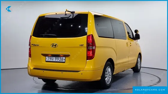 HYUNDAI STAREX 12-SEATER WAGON