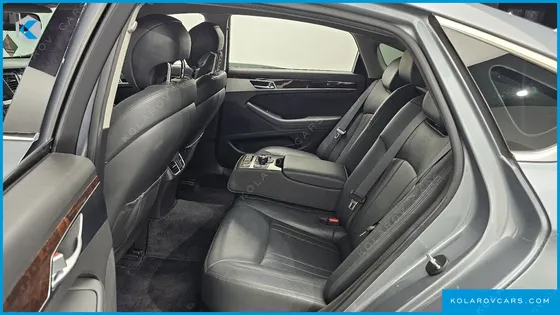 HYUNDAI GENESIS G330 MODERN