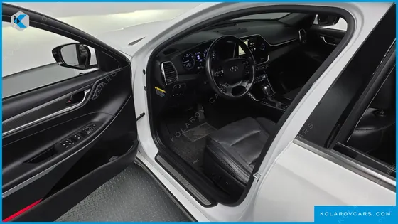 HYUNDAI GRANDEUR 3.0 EXCLUSIVE