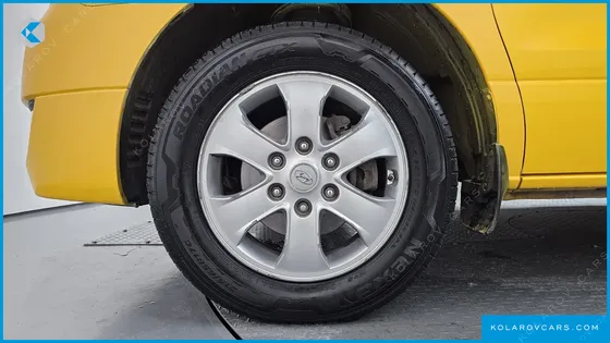 HYUNDAI STAREX 4WD GUARD CAR OF CHIDREN