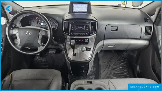 HYUNDAI STAREX 4WD GUARD CAR OF CHIDREN