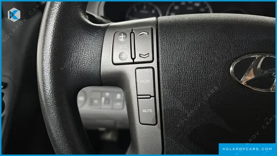 HYUNDAI STAREX 4WD GUARD CAR OF CHIDREN