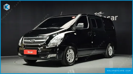 HYUNDAI STAREX 5-SEATER VAN