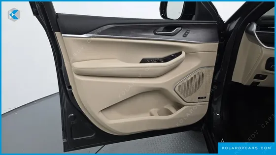 JEEP CHEROKEE 4XE LIMITED