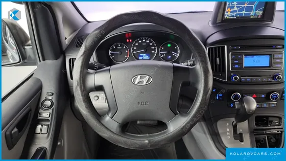 HYUNDAI STAREX EXTRAORDINARY EQUIPMENT-INSTALLED VEHICLE