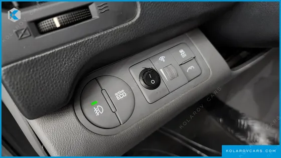 HYUNDAI STAREX EXTRAORDINARY EQUIPMENT-INSTALLED VEHICLE