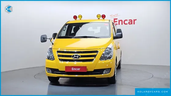 HYUNDAI STAREX GUARD CAR OF CHILDREN