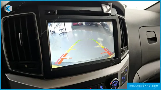 HYUNDAI STAREX GUARD CAR OF CHILDREN