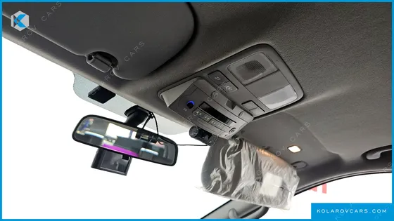HYUNDAI STAREX GUARD CAR OF CHILDREN