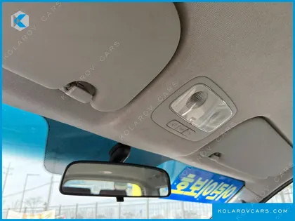 HYUNDAI STAREX GUARD CAR OF CHILDREN