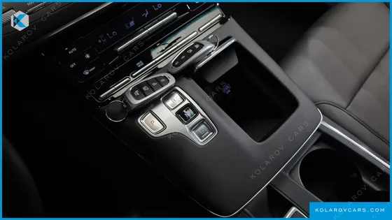 HYUNDAI GRANDEUR 3.0 LPI RENT CAR