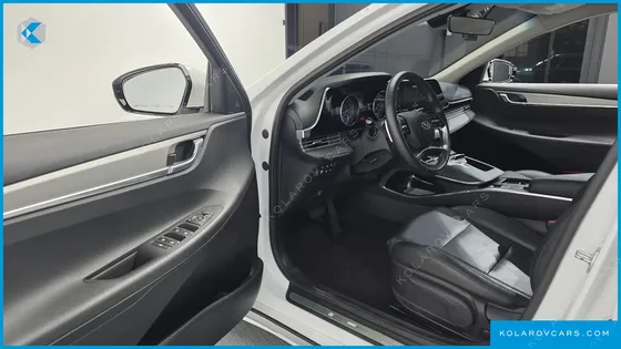 HYUNDAI GRANDEUR 3.0 LPI RENT CAR