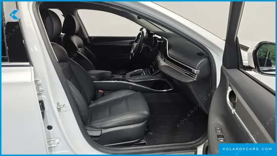 HYUNDAI GRANDEUR 3.0 LPI RENT CAR