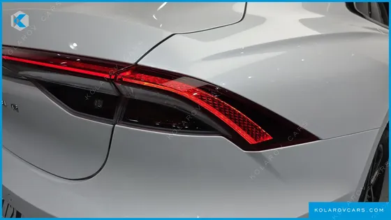 HYUNDAI GRANDEUR 3.0 LPI RENT CAR