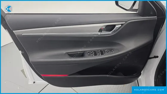 HYUNDAI GRANDEUR 3.0 LPI RENT CAR