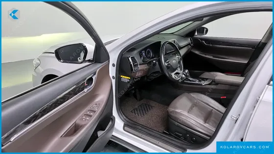 HYUNDAI GRANDEUR 2.4 PREMIUM