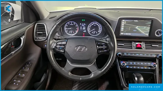 HYUNDAI GRANDEUR 2.4 PREMIUM