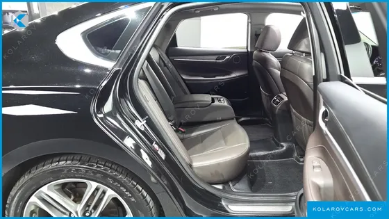 HYUNDAI GRANDEUR 3.0 LPI DSABLED PERSON