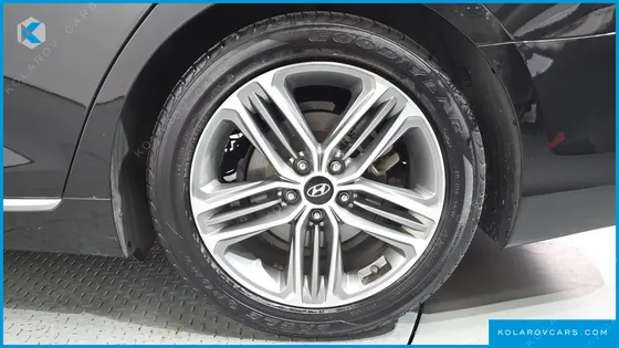 HYUNDAI GRANDEUR 3.0 LPI DSABLED PERSON