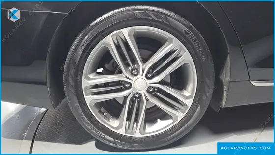 HYUNDAI GRANDEUR 2.4 PREMIUM