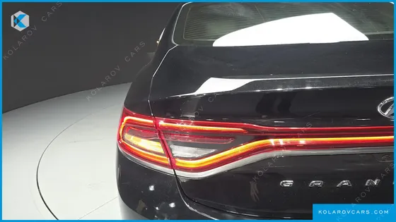 HYUNDAI GRANDEUR 2.4 PREMIUM