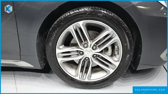 HYUNDAI GRANDEUR 3.0 EXCLUSIVE
