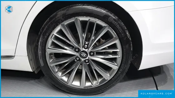 HYUNDAI GRANDEUR 3.0 EXCLUSIVE