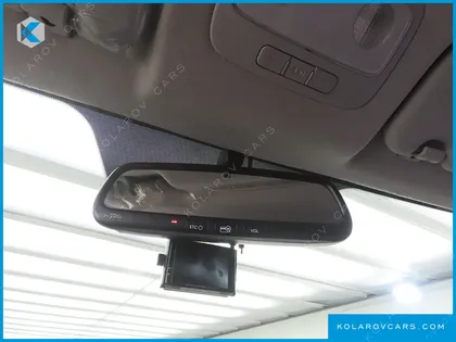 HYUNDAI STAREX 11-SEATER WAGON