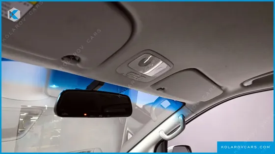 HYUNDAI STAREX 11-SEATER WAGON