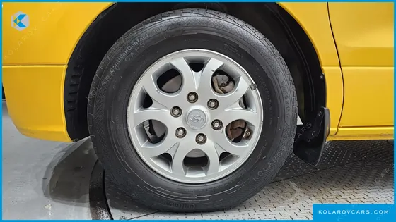 HYUNDAI STAREX GUARD CAR OF CHILDREN