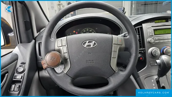 HYUNDAI STAREX GUARD CAR OF CHILDREN