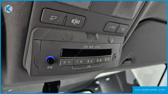 HYUNDAI STAREX GUARD CAR OF CHILDREN
