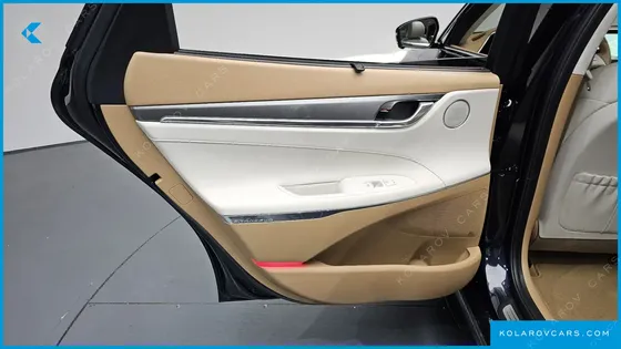 HYUNDAI GRANDEUR 3.3