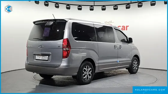 HYUNDAI STAREX 4WD CAMPING CAR