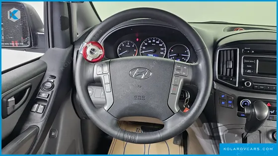 HYUNDAI STAREX 4WD CAMPING CAR