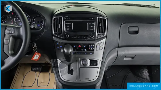 HYUNDAI STAREX 4WD CAMPING CAR