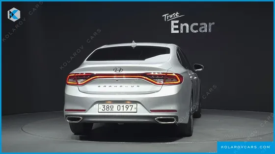 HYUNDAI GRANDEUR 2.4 PREMIUM