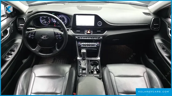 HYUNDAI GRANDEUR 2.4 PREMIUM