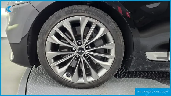 KIA K9 3.3 T-GDI AWD