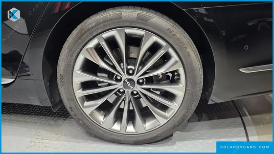 KIA K9 3.3 T-GDI AWD