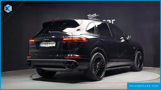 PORSCHE CAYENNE 3.0 DIESEL PLATIUM EDITION