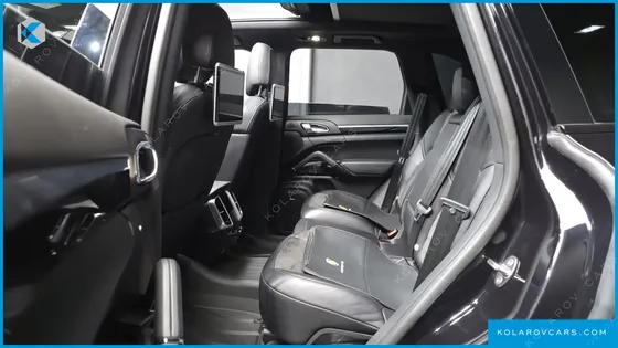 PORSCHE CAYENNE 3.0 DIESEL PLATIUM EDITION